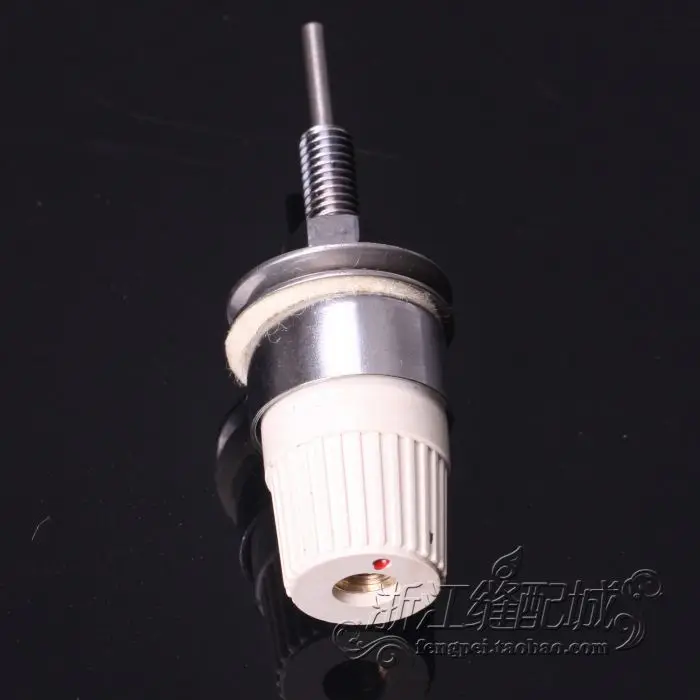 

for JUKI 781 thread tension vertical clamp discouraged machine 781 flat head keyhole clip thread B3103-771-0A0 gripper
