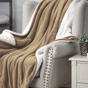 

Flannel + cashmere blended blanket.Winter warm blanket.Thick double-layer flannel blanket.Cashmere inner surface blanket,130X160