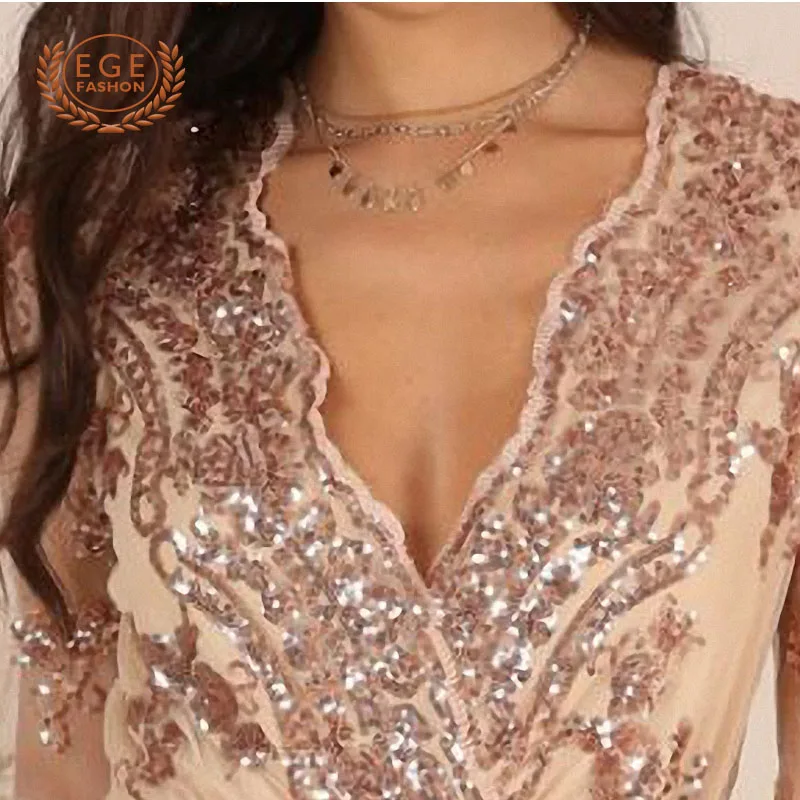 Simple sexy lace gold sequins jumpsuit, romantic woman deep v collar, fall 2018 long-sleeved gold suit