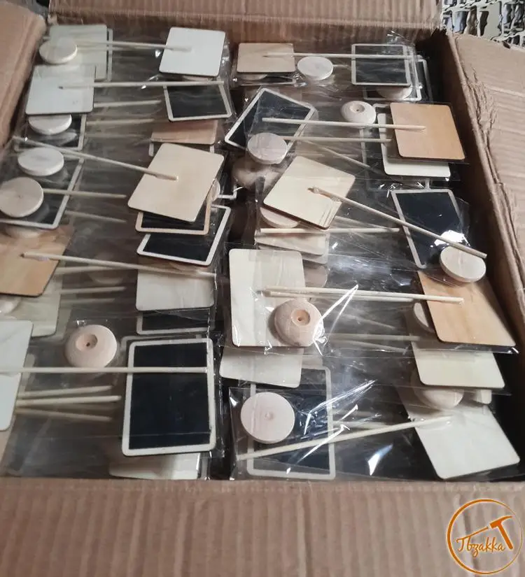 2260378977_490970813