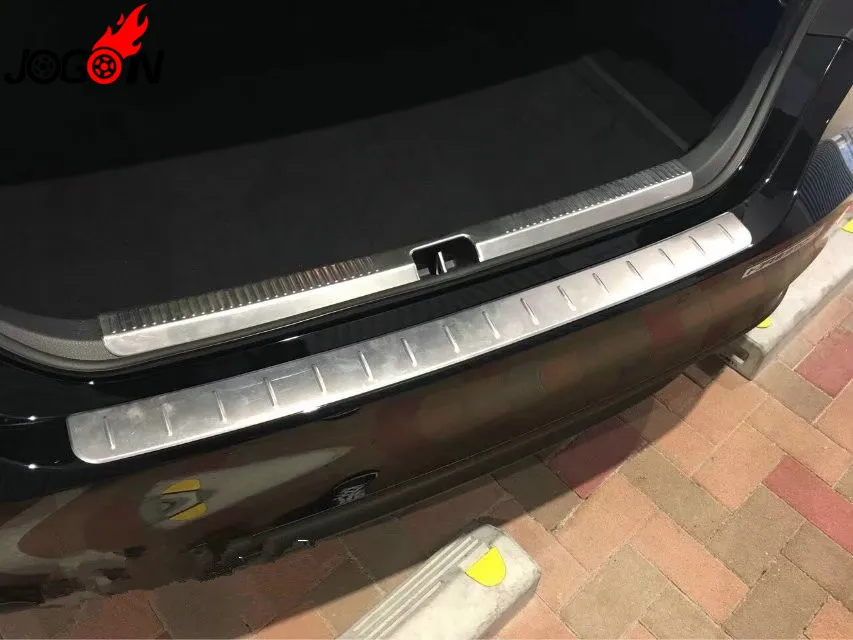 

2pcs/set Inner and Outer Rear Bumper Protector Scuff Cover Trim For Toyota Camry XV70 2017 2018