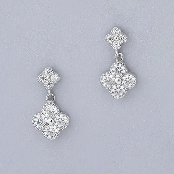 

Factory Direct Sale S925 Tremella Female Fashion Atmosphere A Clover Eardrop Of Mosaic A Undertakes To