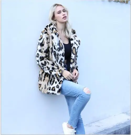 Haute leopard 2018 Manteau Striped black white Femmes Qualité Casual Lâche Veste Taille De Grey grey Capuche À Nouveau Fourrure Longues Renard Manches Faux Hiver Dames Mode Plus tTwxFdqw