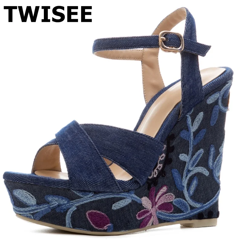 

chaussure femme Sandals zapatos mujer new style fashion round toe wedges woman casual shoes print buckle strap blue