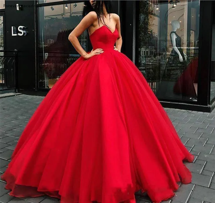

Red Quinceanera Dresses Princess Ball Gown Sweetheart Sleeveless Formal Sweet 16 Girls Party Gowns Plus Size