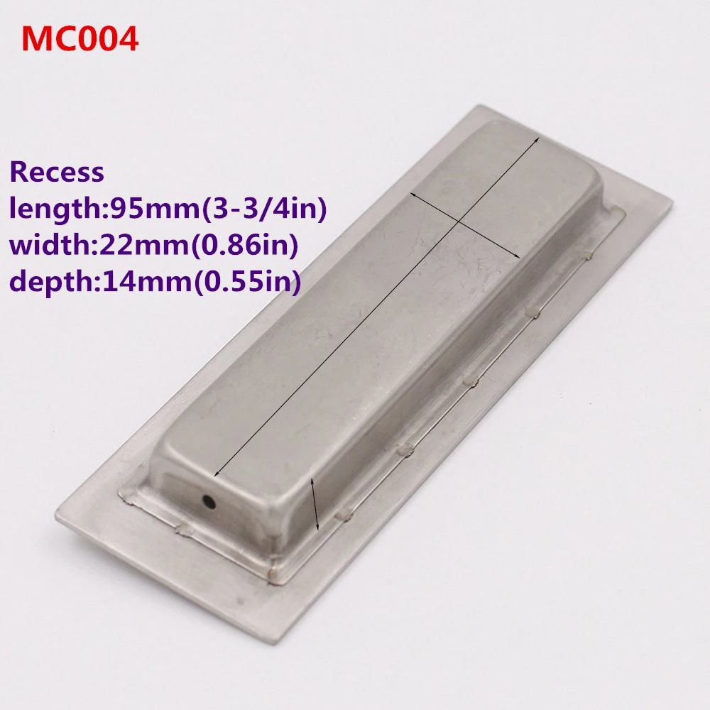 MC004 