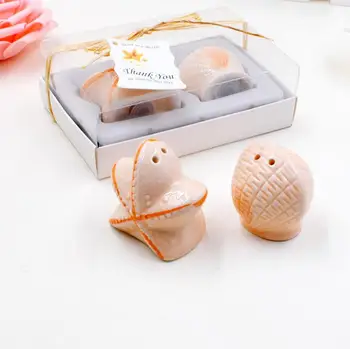 

Beach Themed Wedding Party Favors And Gifts Starfish Sea Shell Salt Pepper Shakers For Guests LX1669