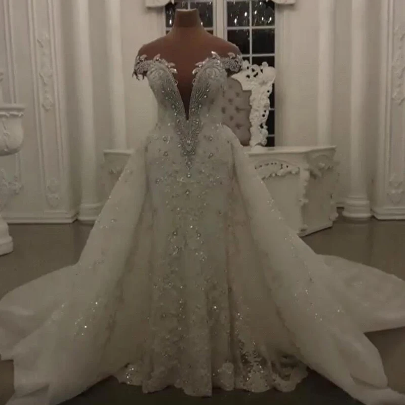 

Gorgeous Beading Crystal Mermaid Wedding Dresses Detachable Train Sheer Neck Cap Sleeve Chapel Bridal Dress Court Train