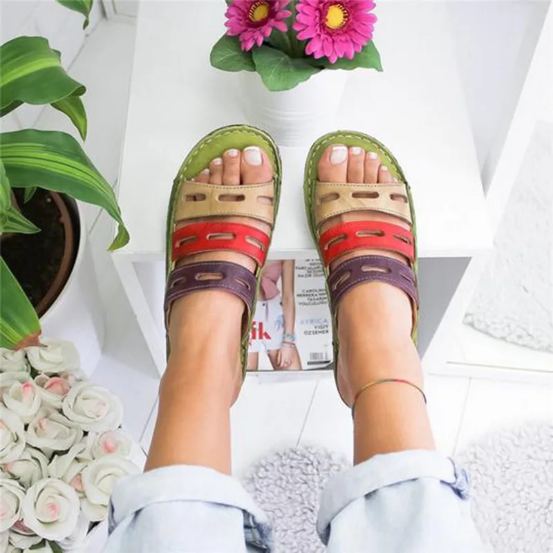 SHUJIN Для женщин летние шлепанцы на платформе, Женская обувь в стиле пэчворк; женские шлепанцы для Повседневное с открытыми пальцами тапочки на танкетке швейные сандалии, удобная обувь