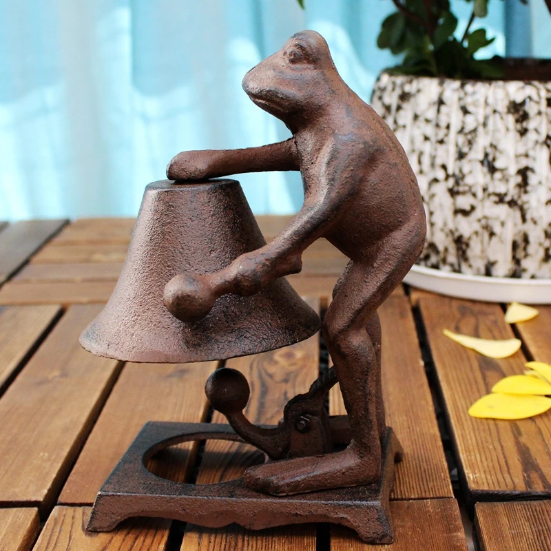 

Vintage Antique Rustic Frog Firgure Design Cast Iron Tabletop Decor Dinner Service Calling Bell