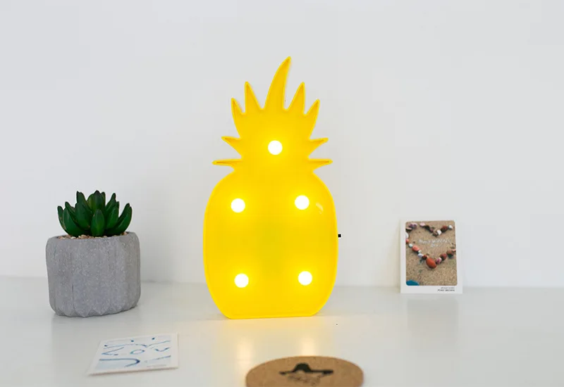 Cartoon Table Lamp 3D Pineapple / Flamingo / Cactus/Small treeModeling Night Light LED Table Lamp Home Decoration Office Gifts - Испускаемый цвет: pineapple