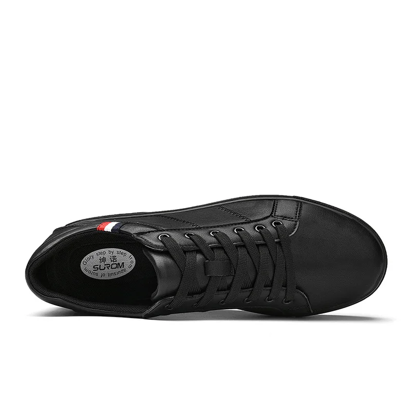 SUROM Classics Skateboarding Shoes Men Luxury Brand Sneakers Soft Breathable Lace Up Black White Sport Shoes For Men 2018 New