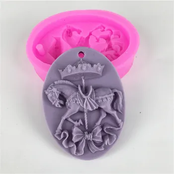 

3D DIY Horse Shape Soap Silicone Mold Fondant Cake Molds Chocolate Candy Biscuits Moulds Wedding Decoration Baking Tools