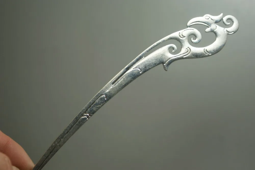 

An exquisite Chinese Miao silver & Tibetan silver Old Hair hairpin exquisite Phoenix Hair hairpin Design