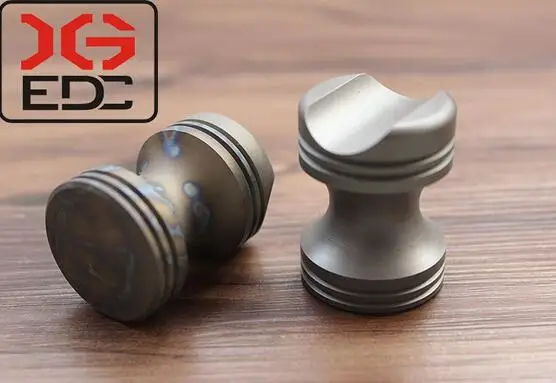 

Titanium High Quality Cigar Pedestal Cigarette Holder Show Display Exhibition