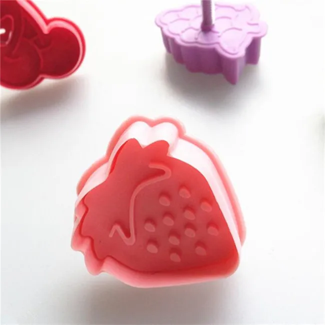 Fruit cookie plunger 4