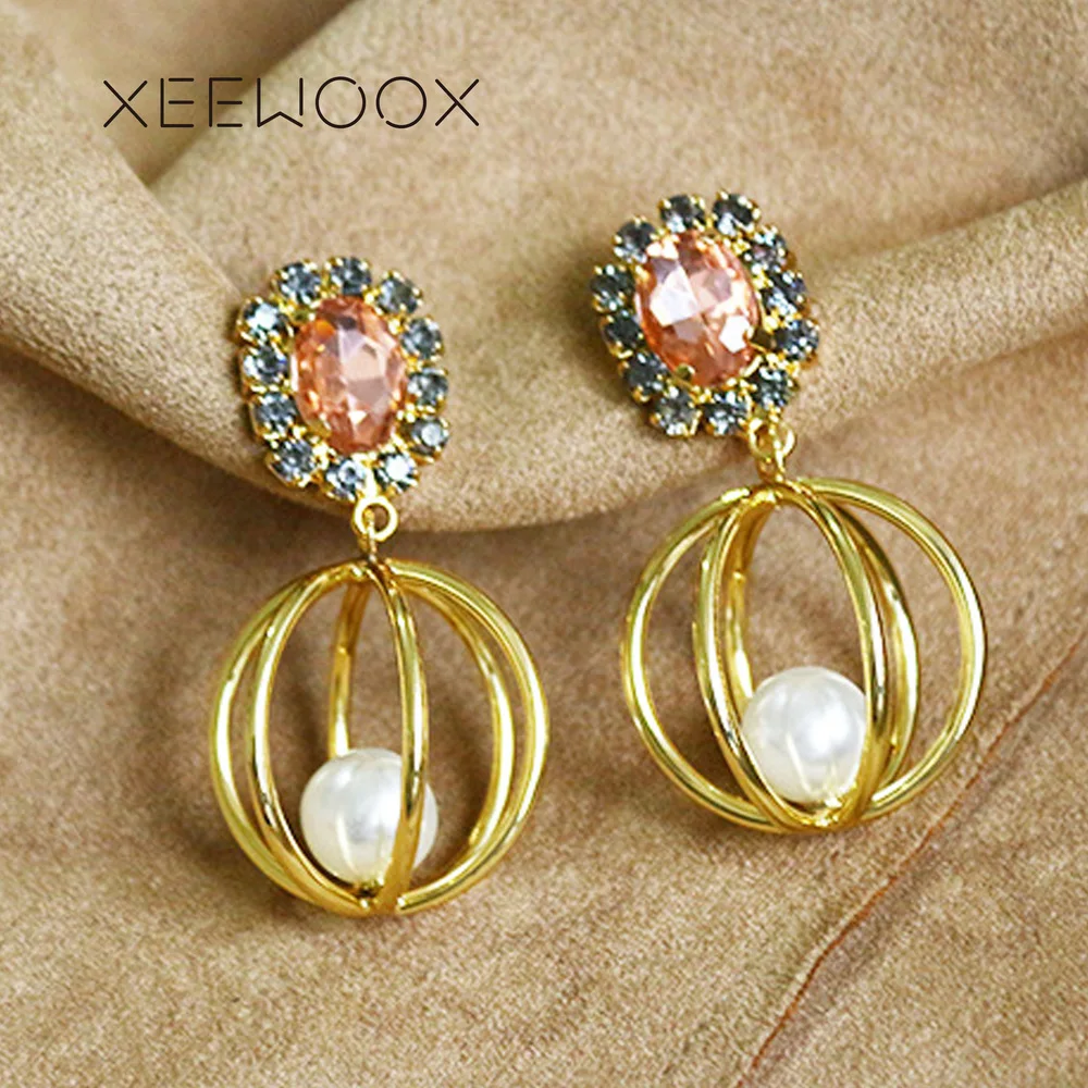 

Creative Lantern White Baroque Pearl Ball Circle Drop Earring Statement Earring 14k Yellow Gold Color XEEWOOX Designer Gift