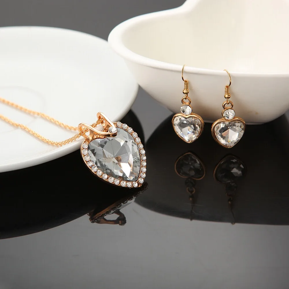 Luxury heart-shaped Austrian crystal zircon earrings necklace jewelry set for women European and American wedding dinner (10)