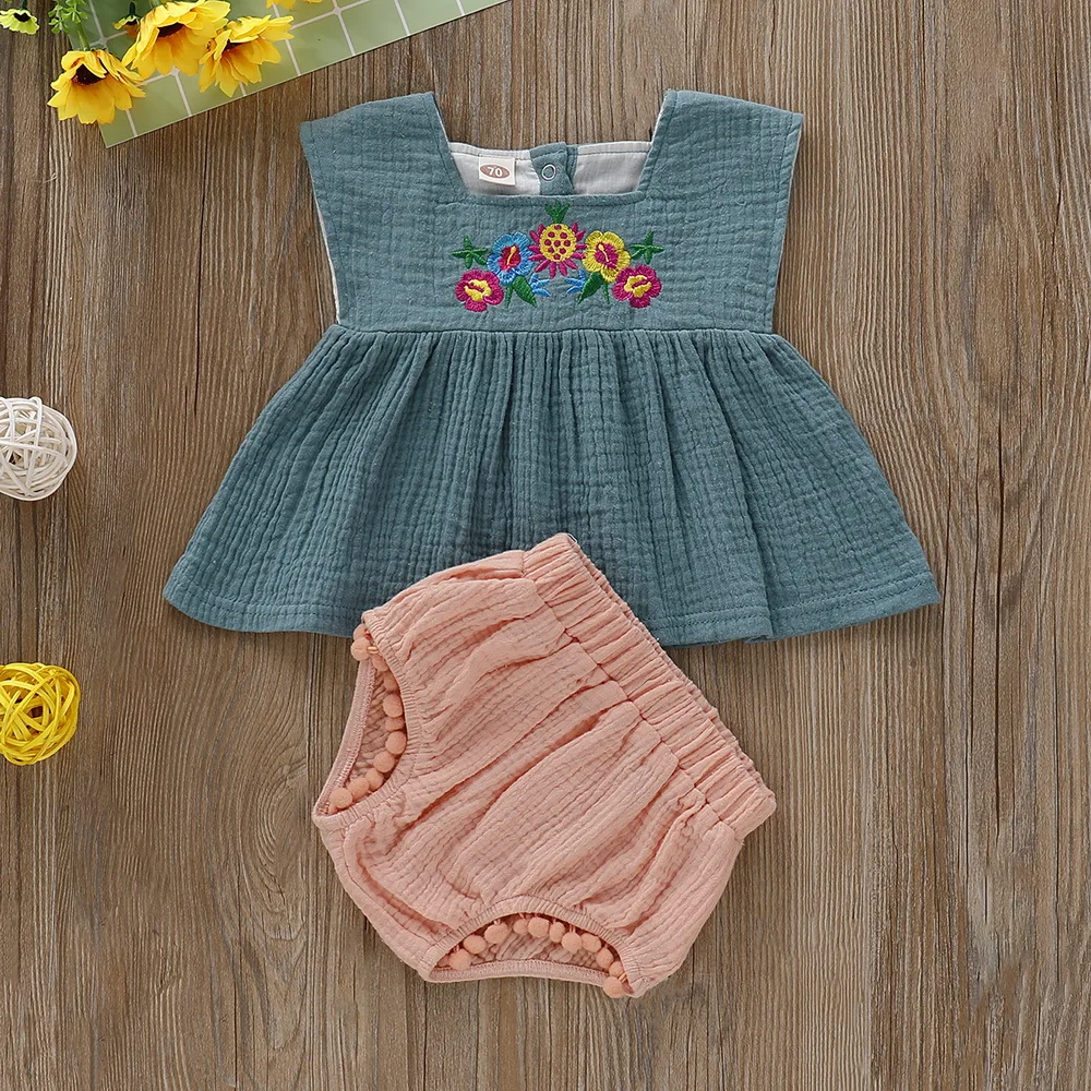

Summer baby girl folk style embroidered short sleeve shirt pants two-piece cotton suit infant toddler clothing set D30