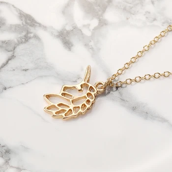 

10pcs Hollow Unicorn Pendant Necklace Horse Head Mane Personality Lucky Jewelry Necklace Gift for Lady