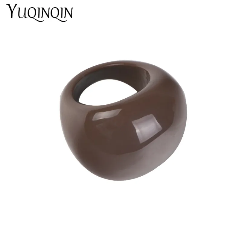 

Trendy Geometric Personality Black Resin Big Beautiful Rings for Women Fashion Jewelry Round Simple Ring for Girls Wholesale