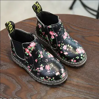 

2018 autumn and winter new girls boots princess shoes Martin boots plus velvet cotton boots in the big children's cotton boots