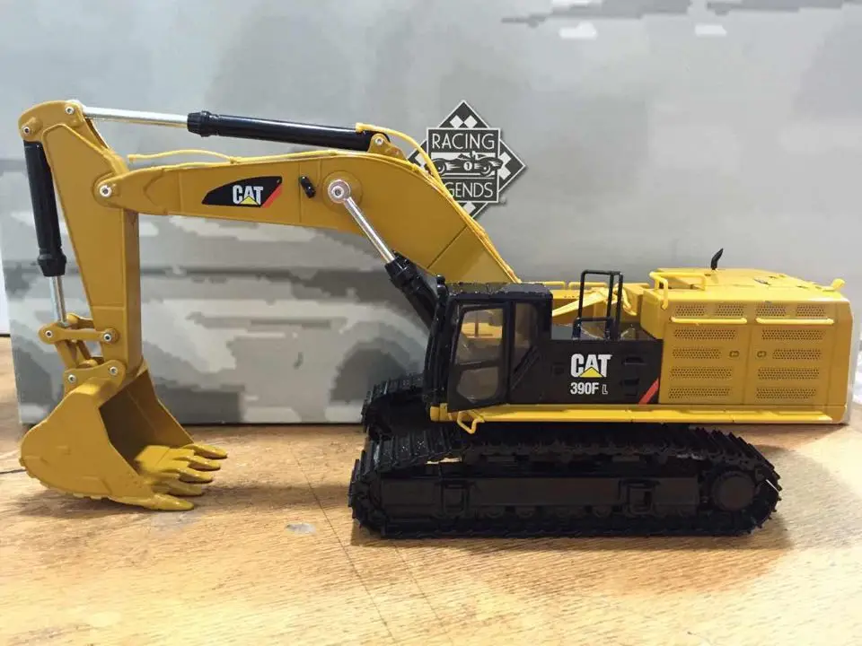 NORSCOT 1:50 Scale CAT 390F L Hydraulic Excavator Engineering Machinery DieCast Toy Model 55284 For Collection,Decoration NORSCOT 1:50 Scale CAT 390F L Hydraulic Excavator Engineering Machinery DieCast Toy Model 55284 For Collection,Decoration