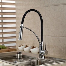 Черный и хромированной отделкой Кухня раковина кран Палуба Гора вытащить двойной сопла распылителя горячей и холодной Кухня кран