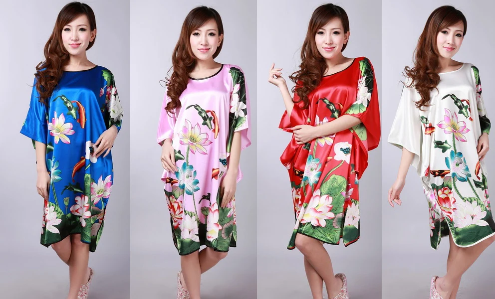 

Free Shipping Women's Hand-Made Painted Kaftan Robe Gown Kimono Bathrobe Sleepwear Lotus & Fish