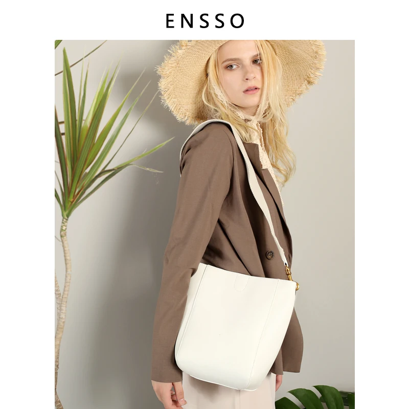 

Princess sweet lolita bag ENSSO Wide shoulder strap satchel Korean version leather single shoulder bag bucket bag ENSSO 106