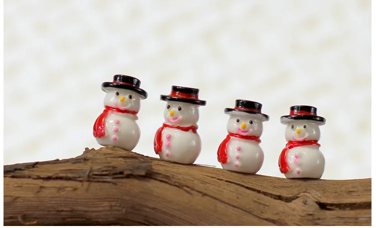 Fenteer Set of 6 Winter Snowman Mini Fairy Garden Animal Statue Resin Craft Miniature Figurine for Home Christmas Decorations Toy 