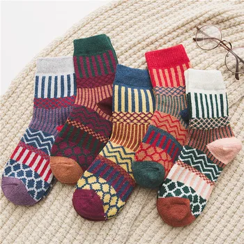 

New release winter women's thick warm tartan color color matching Harajuku fashion wool socks 5 pairs