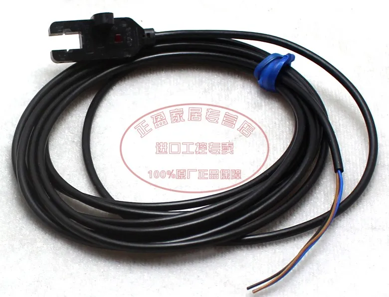 

Free shipping Original imported genuine Omron OMRON photoelectric switch EE-SX772A 771A EE-SX872 872A