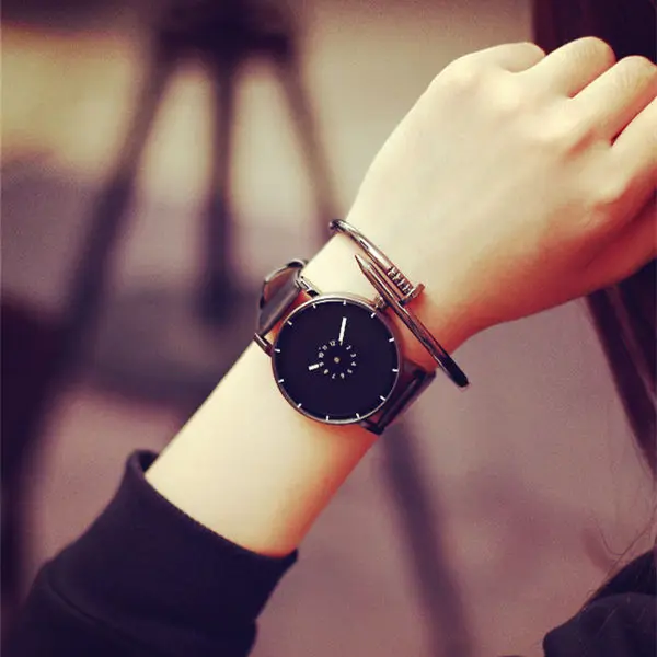 Unisex Leather Strap Minimalist Creative Classic Luxury Brand Fashion Casual wristwatches Men relogio Newly Design Quartz watch