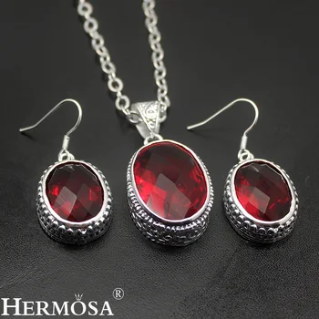 

Hermosa Jewelry Beautiful Classic retro style Oval garnet925 Sterling Silver Color Earrings pendant Set CX7