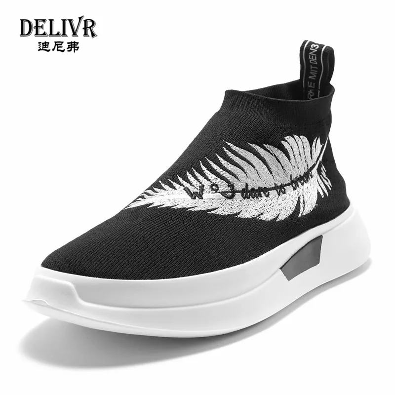 

Delivr 2019 New Sneaker Shoes Men's Lightweight Sneakers Masculino Esportivo Flying Knit Men Sneakers Flats Mesh Slip On