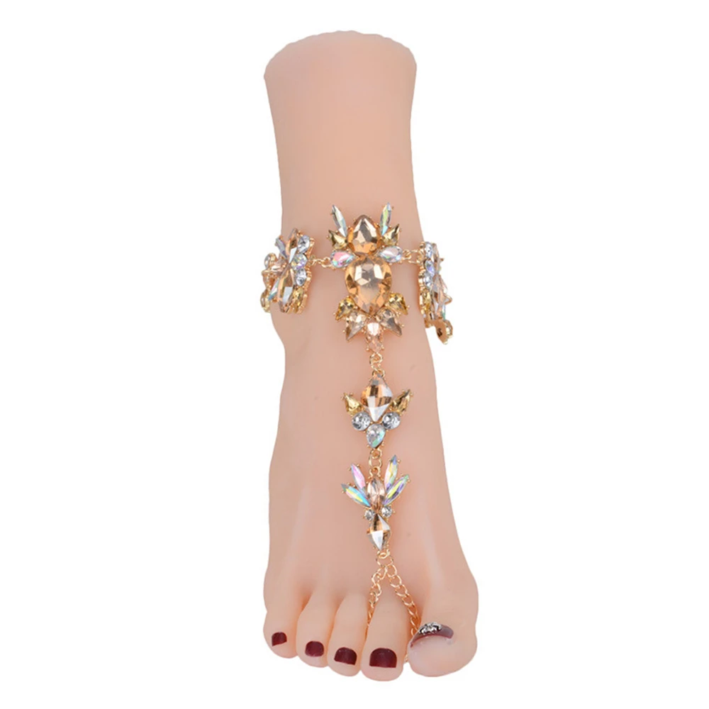 

BRT030 2019 Women Decoration Party Jewelry Large Bling Crystal Fashion Bracelet Chain Link Finger Bracelet Wraps Slave Allo