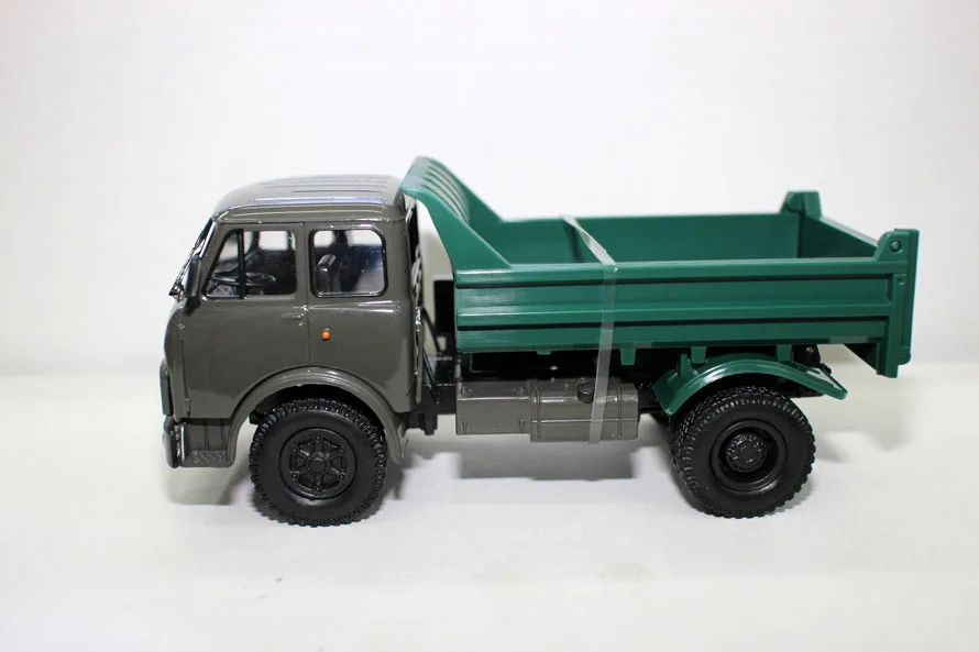 Оригинальная Русская модель 1:43 Винтажный Грузовик из сплава МАЗ грузовик для
