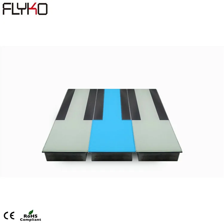 

Ship door to door to Japan100*30cm Piano led dance floor