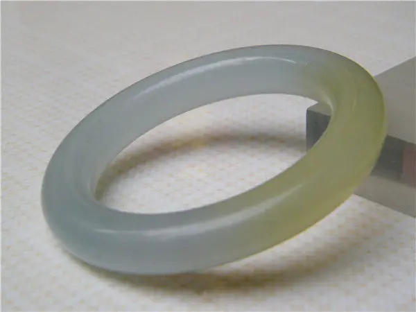 

Hot sell ->@@ NEW 100% NATURAL COLD WHITE AGATE YELLOW CHALCEDONY BRACELET 54MM NEW -Top quality free shipping