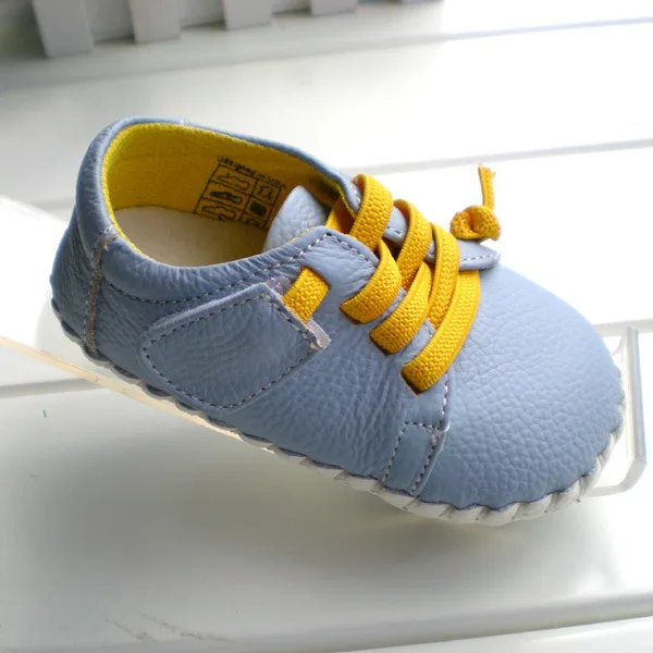 OMN/Брендовая обувь из натуральной кожи; домашняя детская обувь для мальчиков и девочек; мягкая нескользящая обувь для малышей; модный светильник; обувь для первых шагов синего цвета