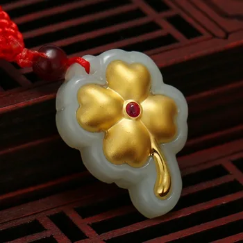 

Xinjiang and Tian Yufoot gold-encrusted jade lucky four-leaf grass gold and Tian Yu pendant