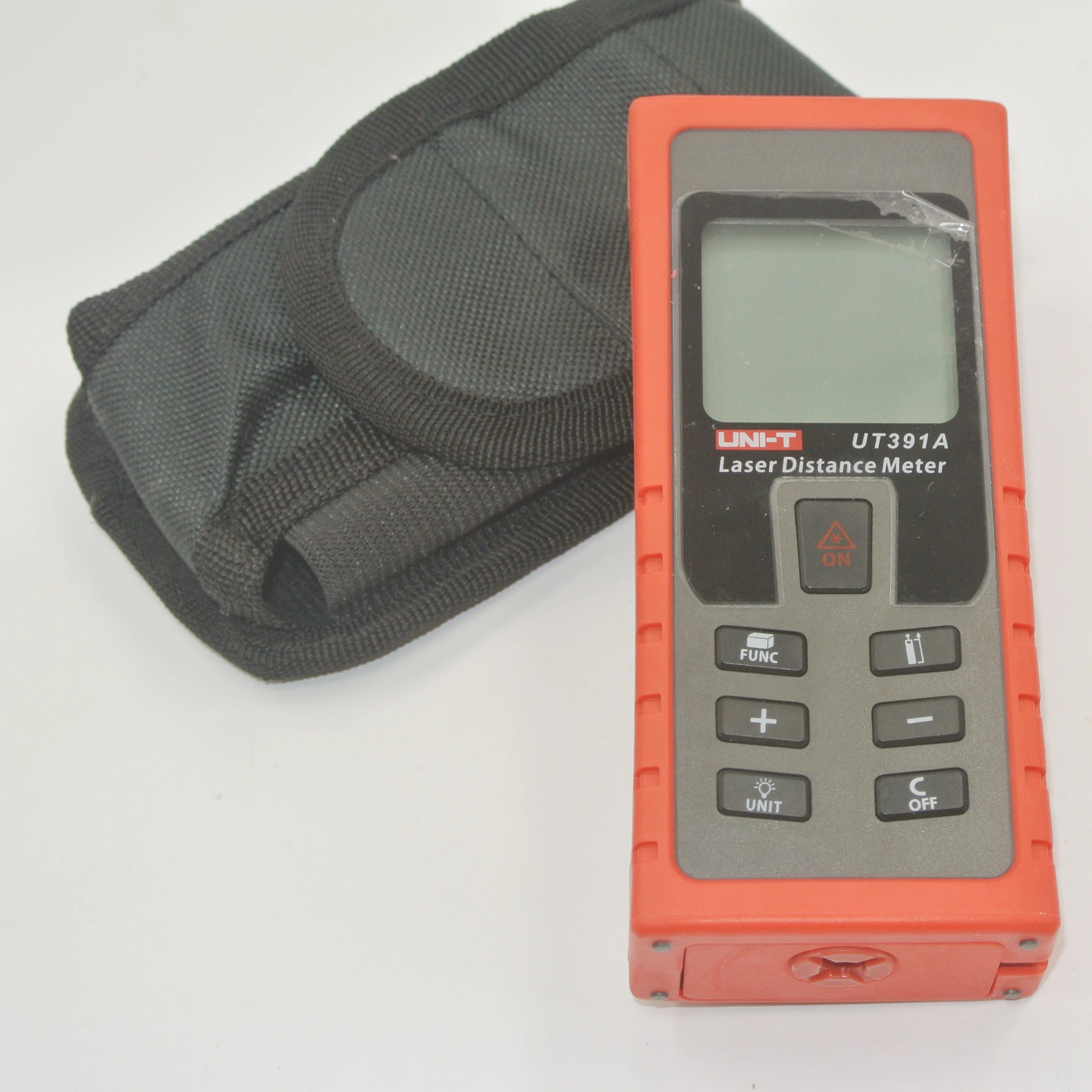 UT391A Handheld Laser Distance Meter Finder Measure 0.1m to 70 meter