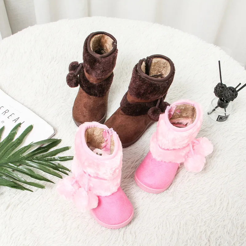 Классические зимние ботинки для малышей; милые зимние ботинки из флока с помпоном для девочек; удобная теплая хлопковая обувь с высоким берцем для маленьких девочек; C06272