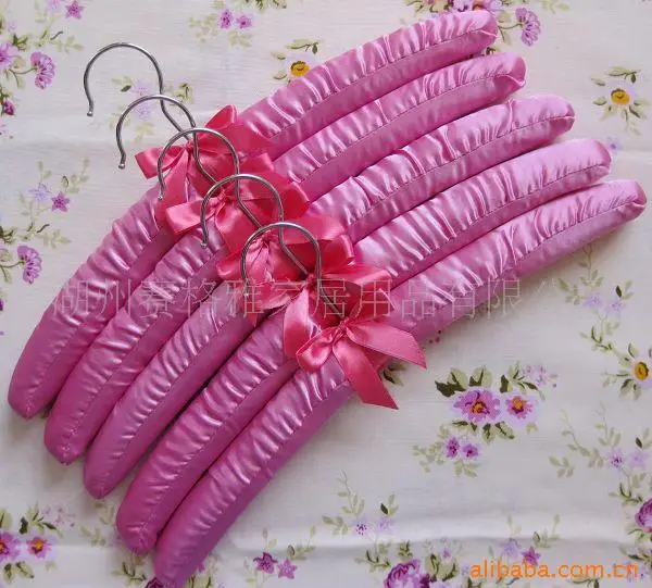 santin-padded-hangers (20)