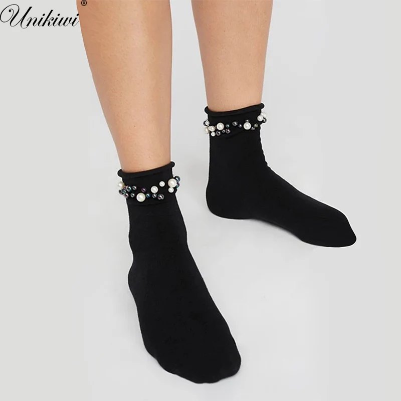 

3 Colors.Hot Sale Women's Harajuku Cotton Imitation Pearl Socks.Casual Ladies Girl's Beads Short Socks Sox Female Hosiery