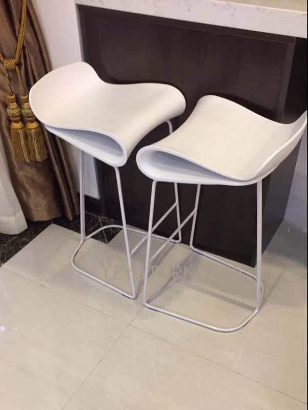 Современный дизайн пластиковое и металлическое стальное основание Лофт стильный счетчик стул, модный дизайн популярный барный стул, лофт барный стул 1 шт