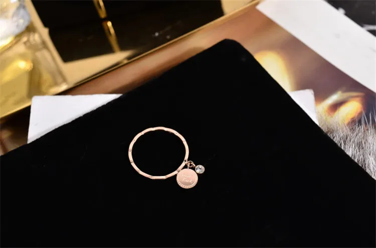 YUN RUO круглый кулон кристалл на удачу кольцо розовое золото цвет мода Титановая Сталь Ювелирные изделия Свадьба подарок на день рождения женщина не выцветает