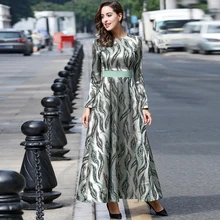 New Arrival High quality Embroidery Luxurious Lengthy Costume Ladies Lengthy Sleeve Classic O-neck Plus Measurement Maxi Celebration Attire Lengthy Gown 5947