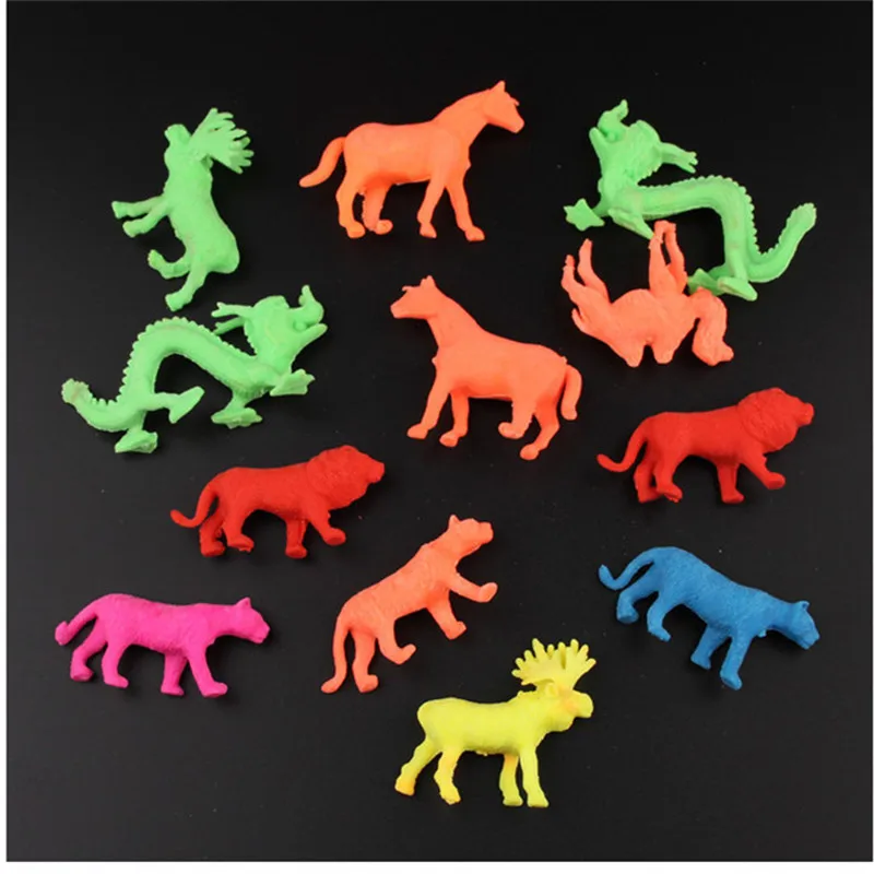60pcs/lot Growing Animals Toys Insects/Dinosaur Growing Action Figures Children Gifts Toys Cute